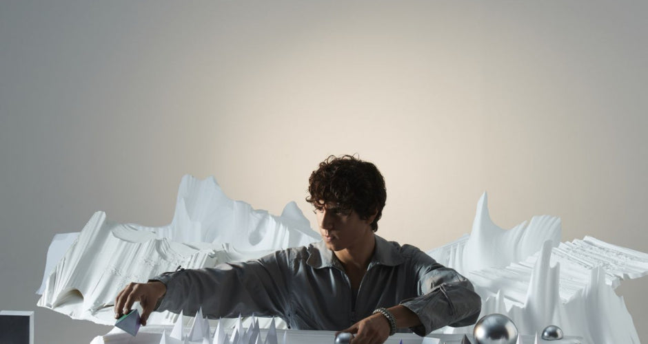 Kazy Lambist lâche une nouvelle pépite juste avant son concert parisien